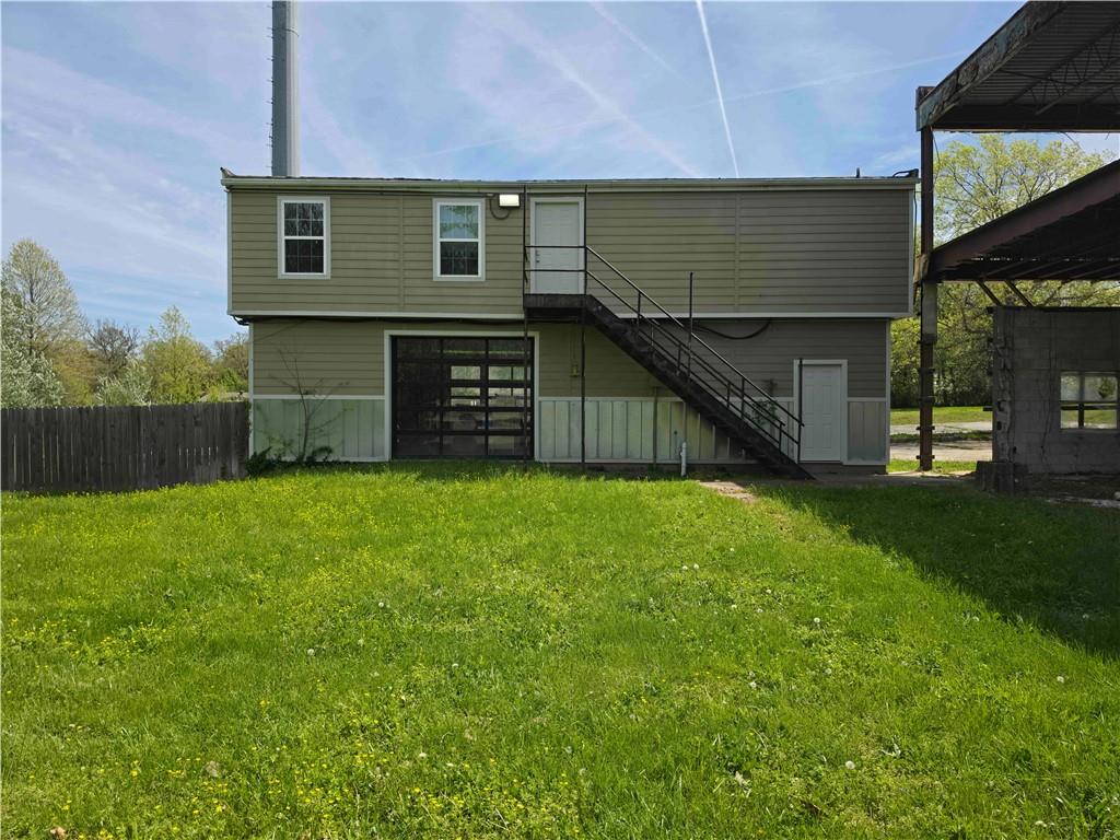 1716 W Holly Street — photo 17