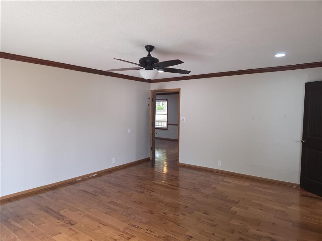 18772 Davis Road — photo 29