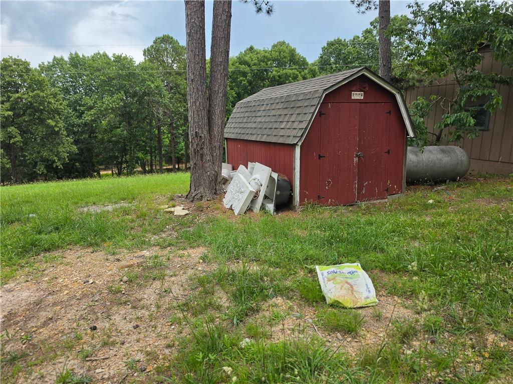 18772 Davis Road — photo 38