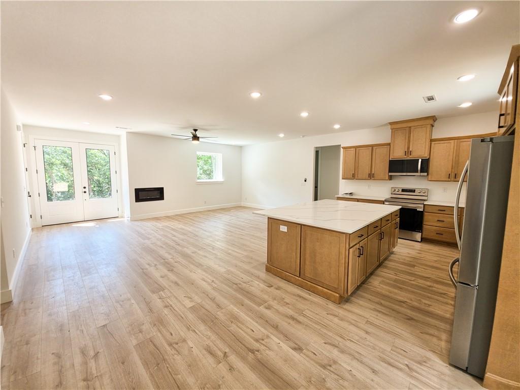 46 Northfleet Dr — photo 16