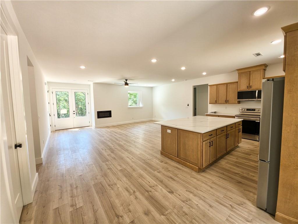 46 Northfleet Dr — photo 17