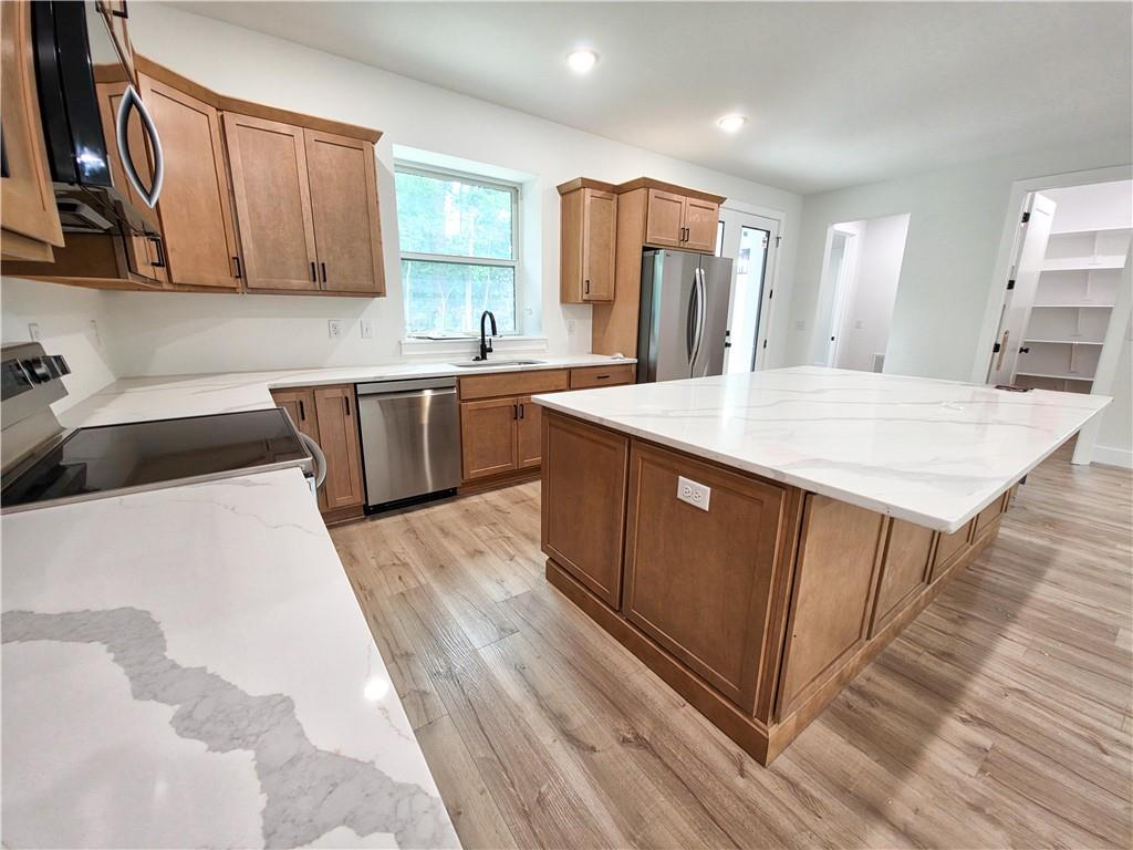 46 Northfleet Dr — photo 22