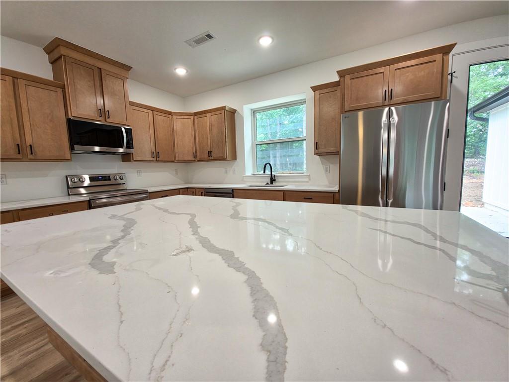 46 Northfleet Dr — photo 23