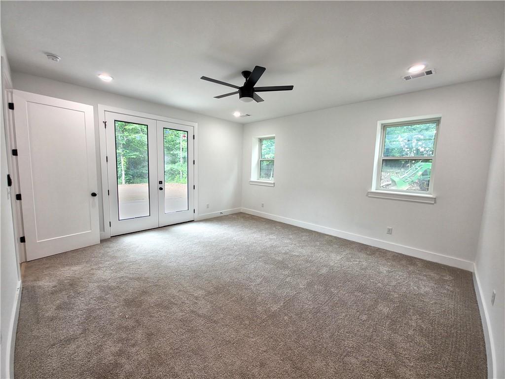 46 Northfleet Dr — photo 25