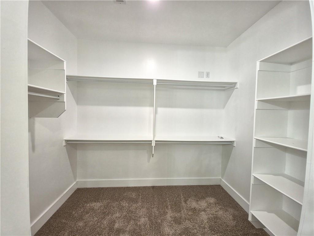 46 Northfleet Dr — photo 32