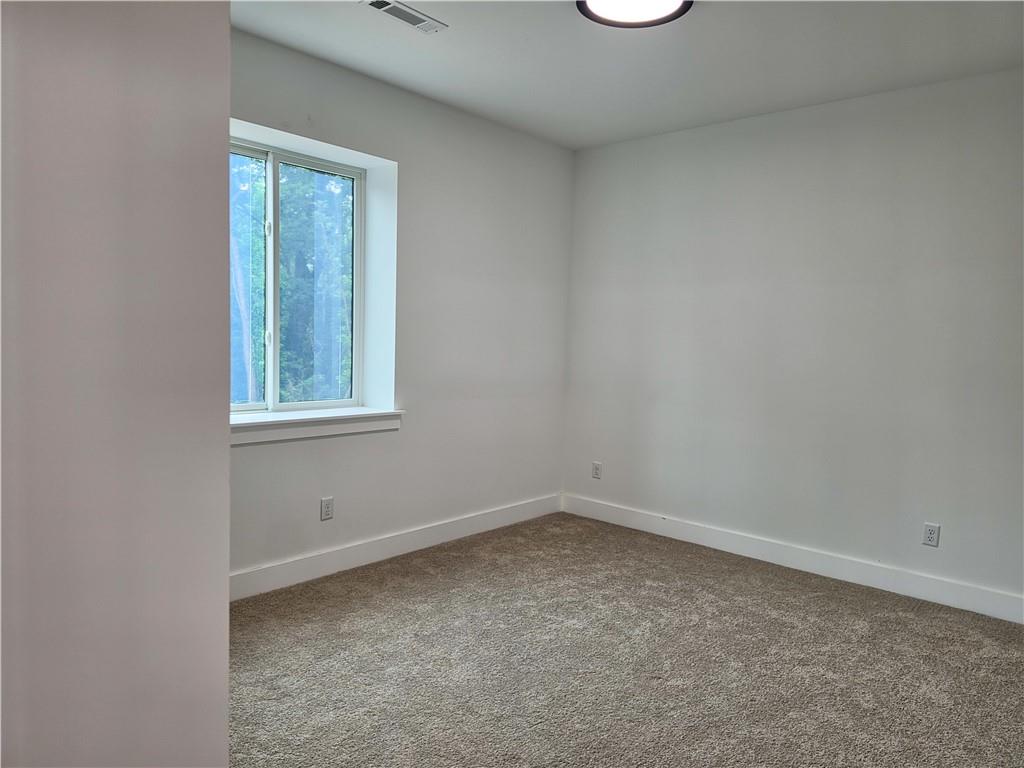 46 Northfleet Dr — photo 38