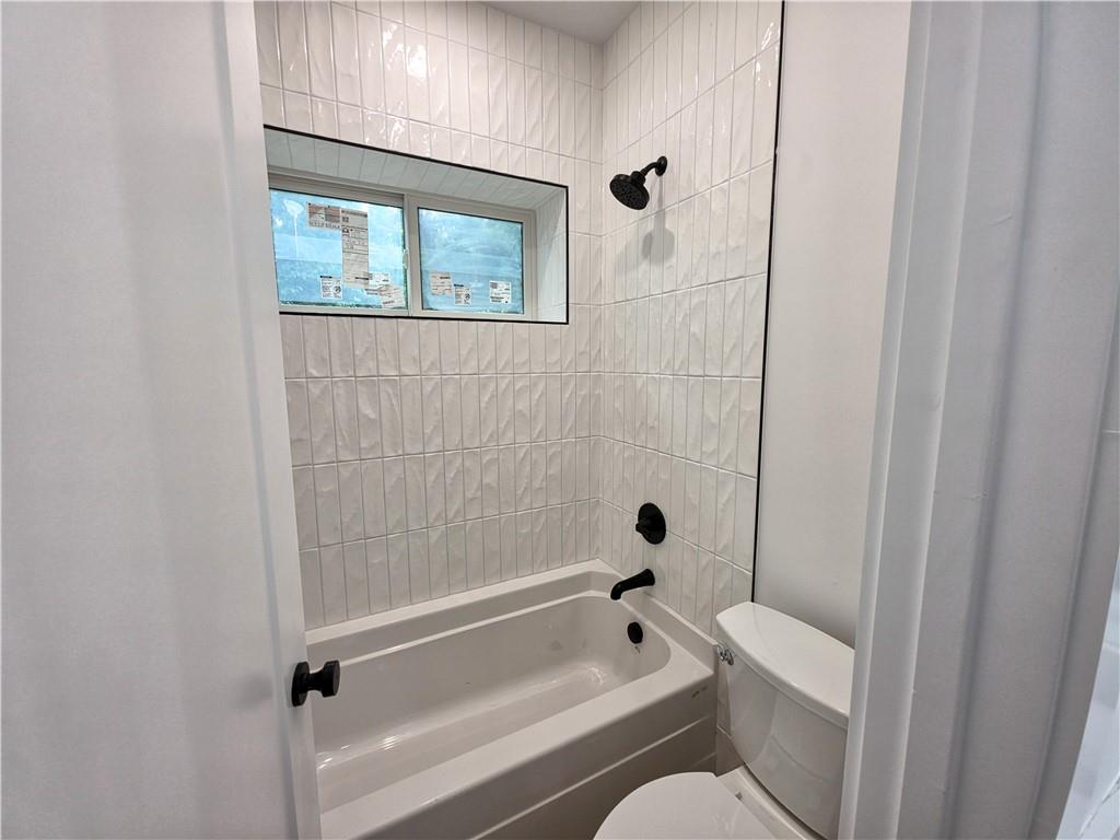 46 Northfleet Dr — photo 41