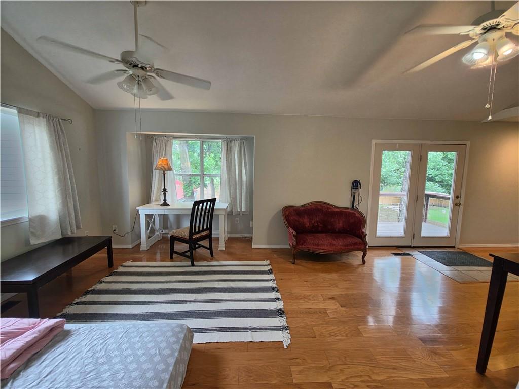 1715 Garland Avenue — photo 52