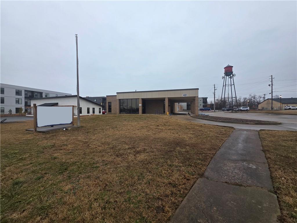 401 N2 N D Street — photo 1