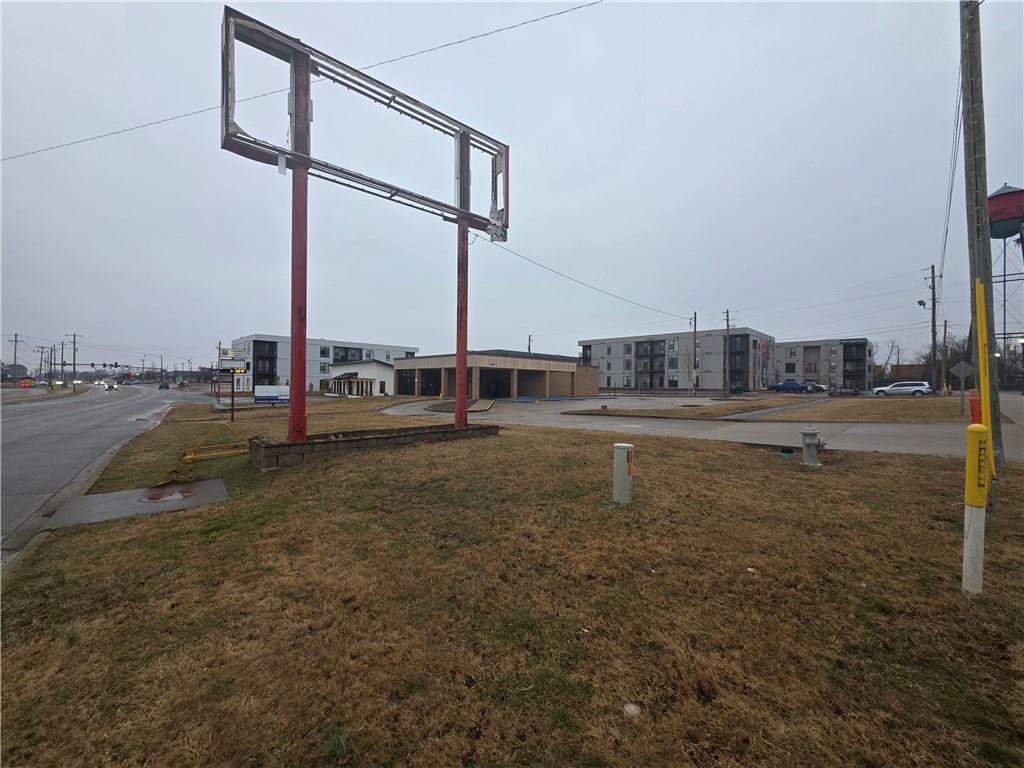 401 N2 N D Street — photo 10