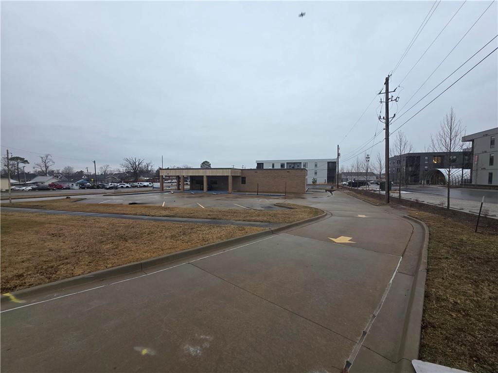 401 N2 N D Street — photo 13