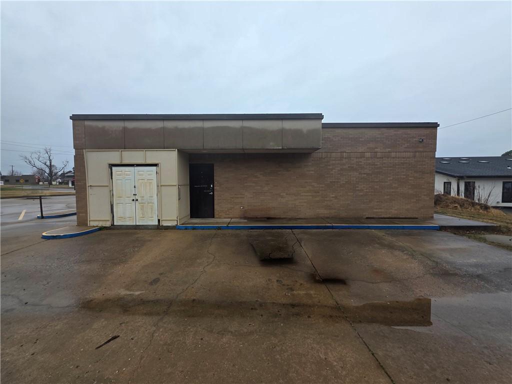 401 N2 N D Street — photo 17