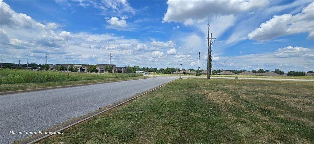 SW Regional Airport Blvd — photo 17